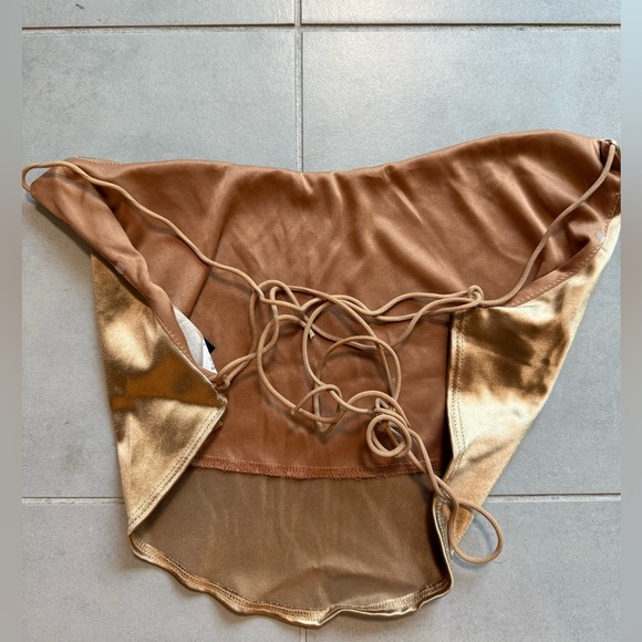 Windsor Satin Cowl Neck Strappy Crop Top - Picture 4 of 5